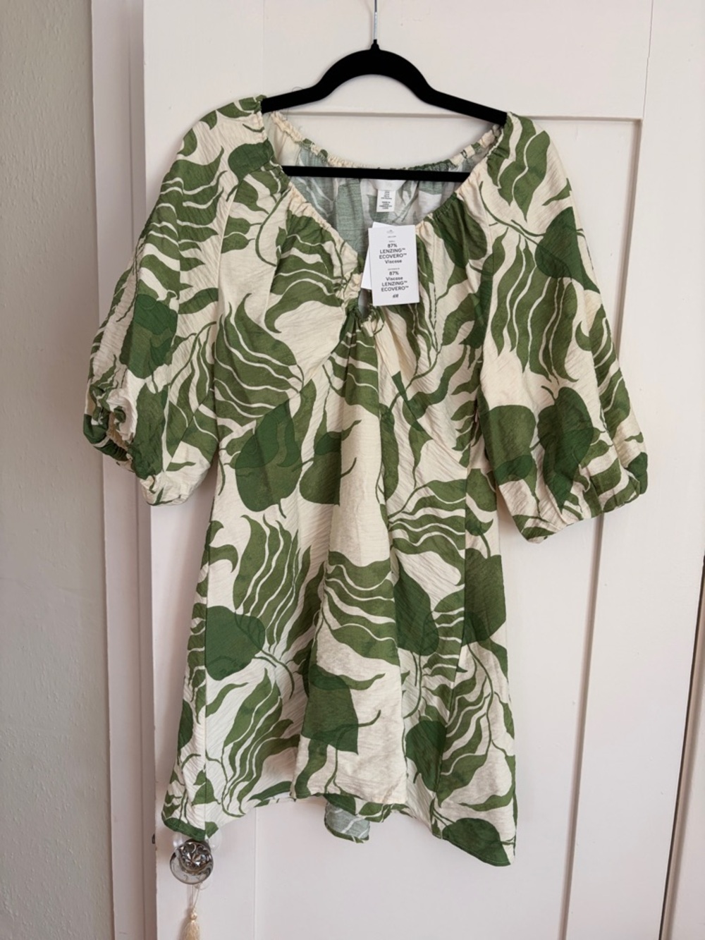 H&M Ivory Short Dress/Tunic with Olive Green Leaf Print